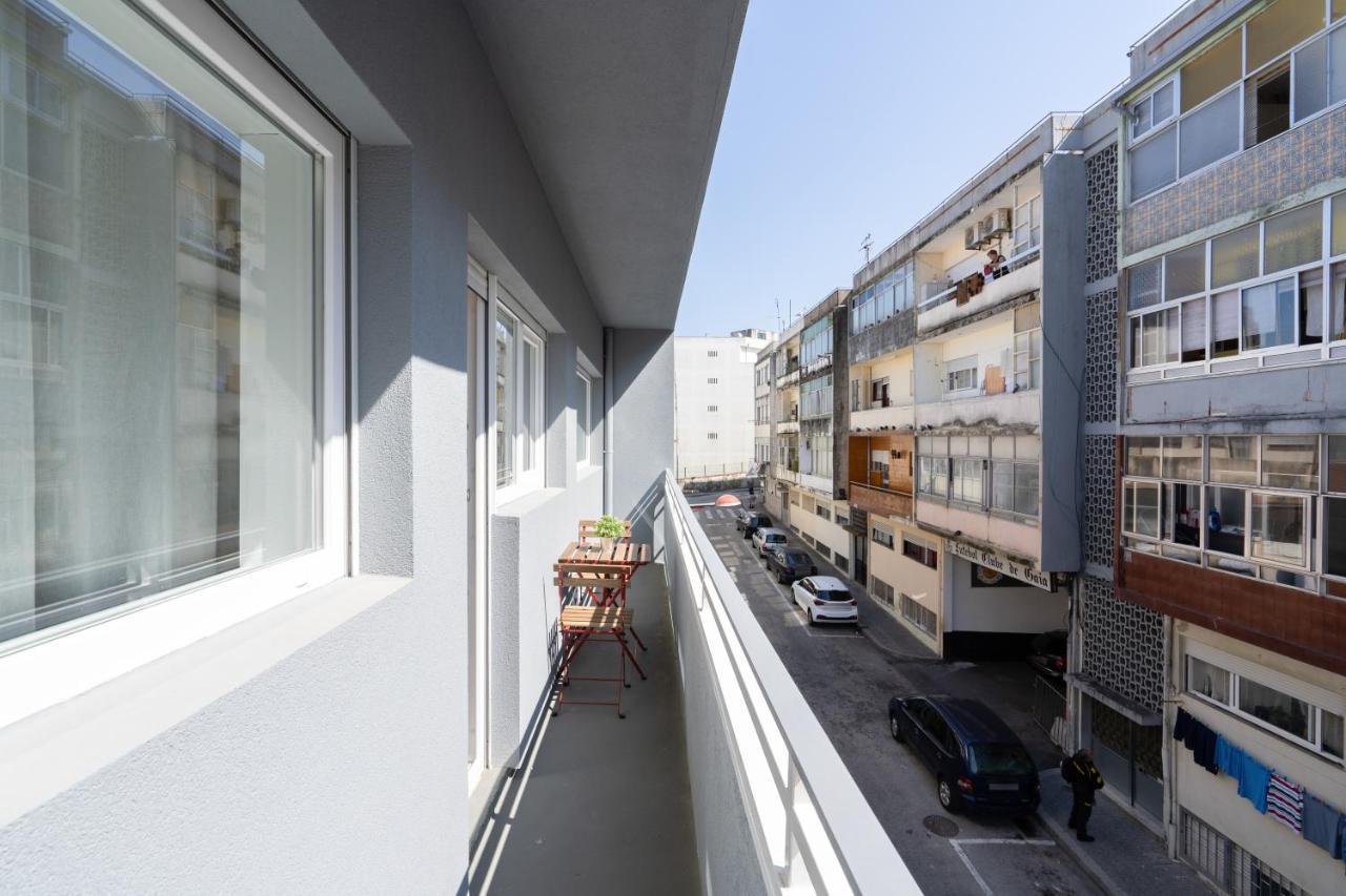 Sweet Sunny Flat W/ Balcony - Gaia Διαμέρισμα Βίλα Νόβα ντε Γκάια Εξωτερικό φωτογραφία