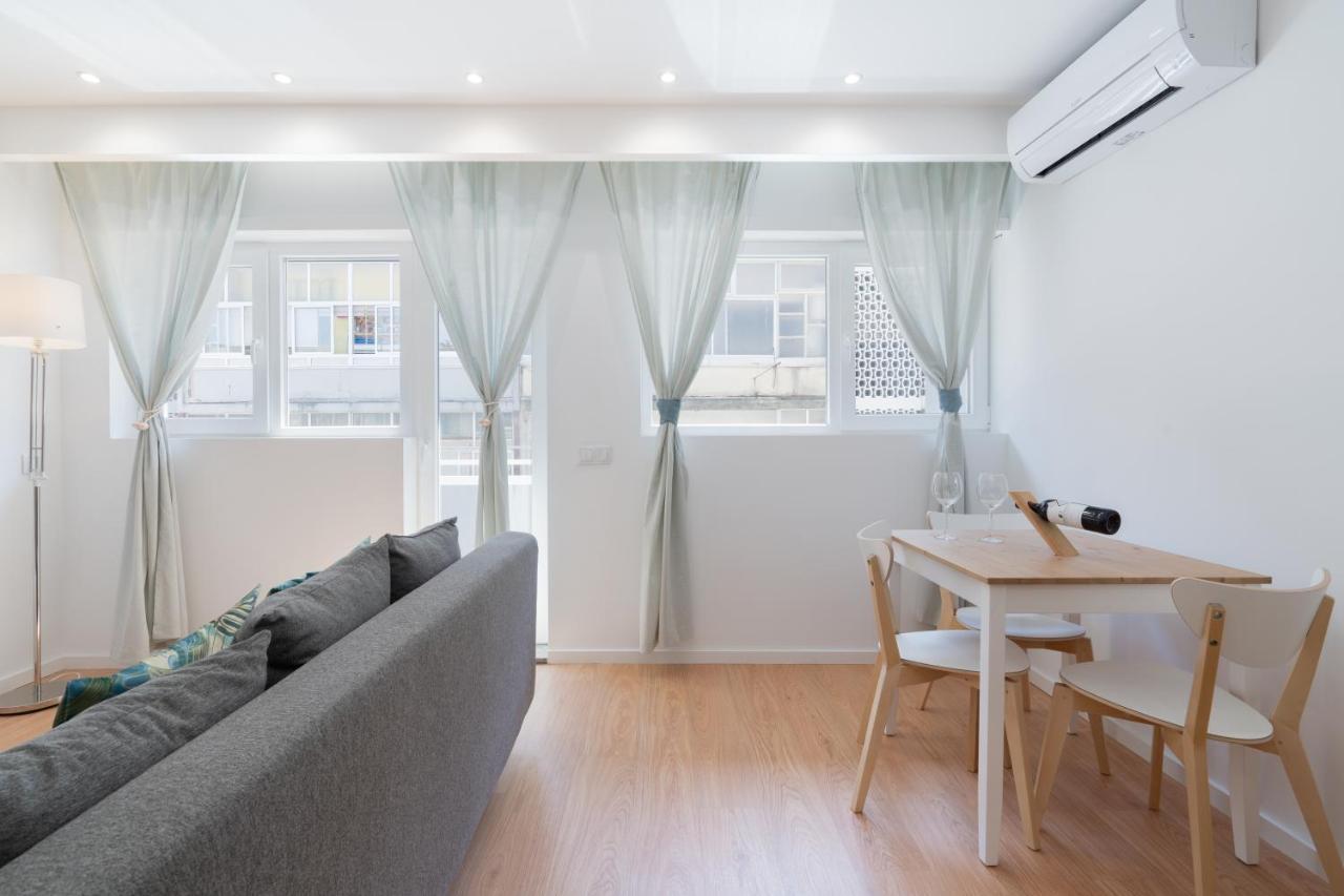 Sweet Sunny Flat W/ Balcony - Gaia Διαμέρισμα Βίλα Νόβα ντε Γκάια Εξωτερικό φωτογραφία