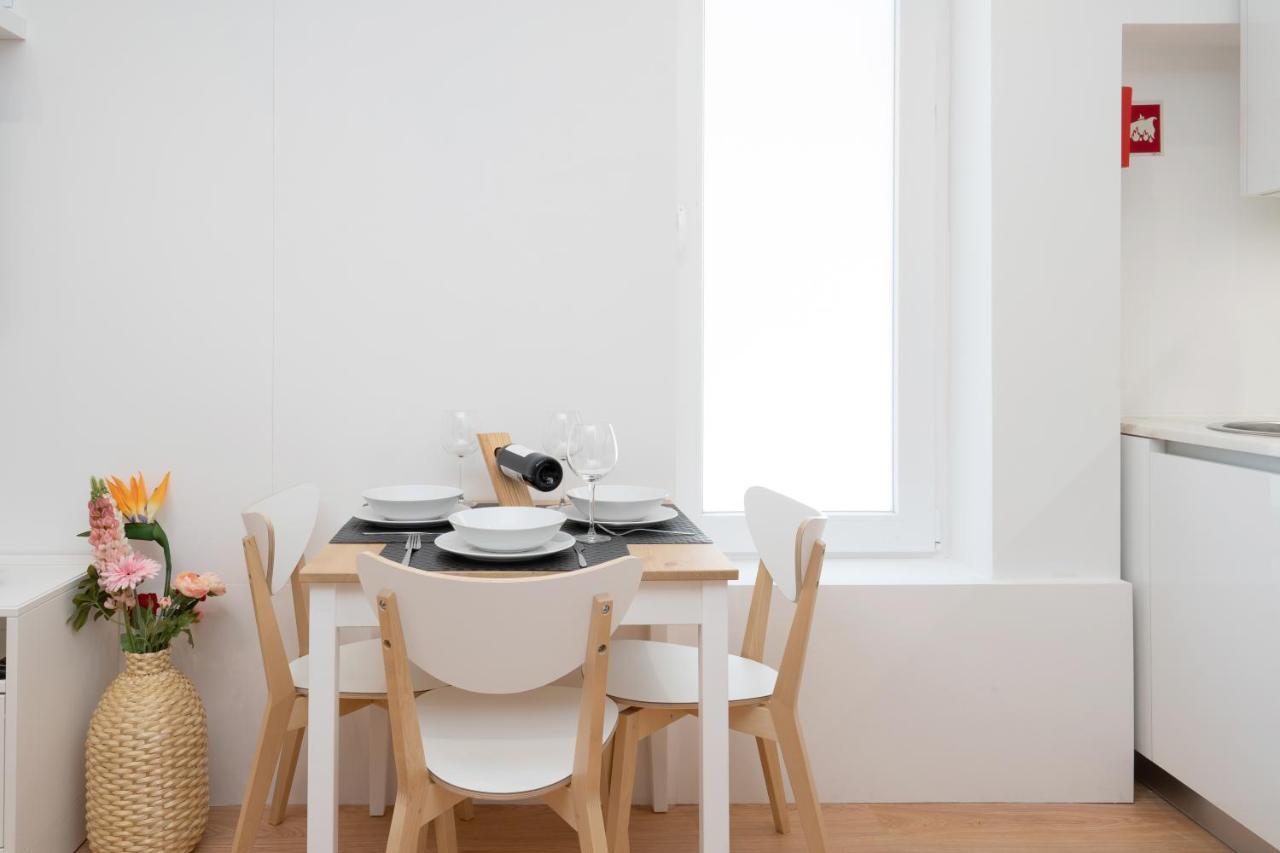 Sweet Sunny Flat W/ Balcony - Gaia Διαμέρισμα Βίλα Νόβα ντε Γκάια Εξωτερικό φωτογραφία