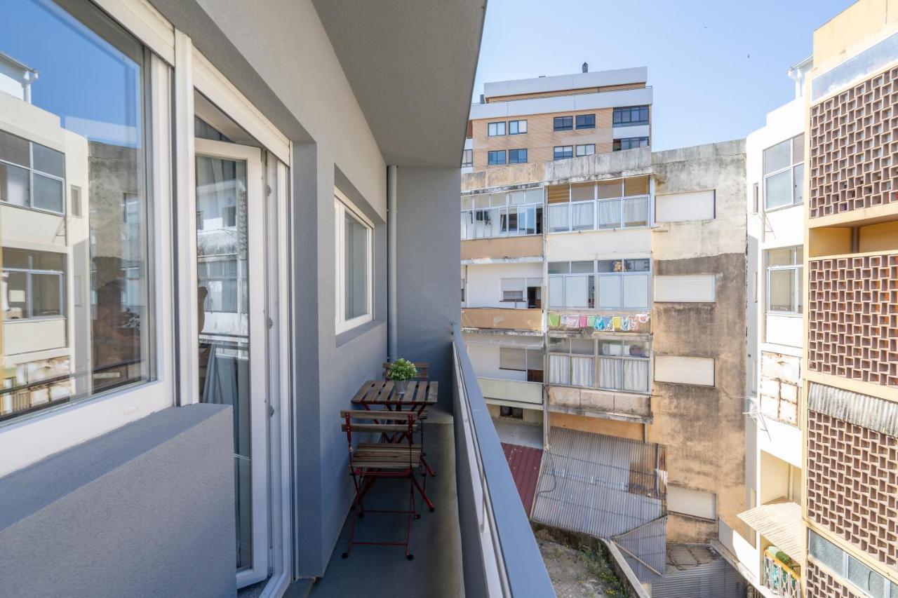 Sweet Sunny Flat W/ Balcony - Gaia Διαμέρισμα Βίλα Νόβα ντε Γκάια Εξωτερικό φωτογραφία